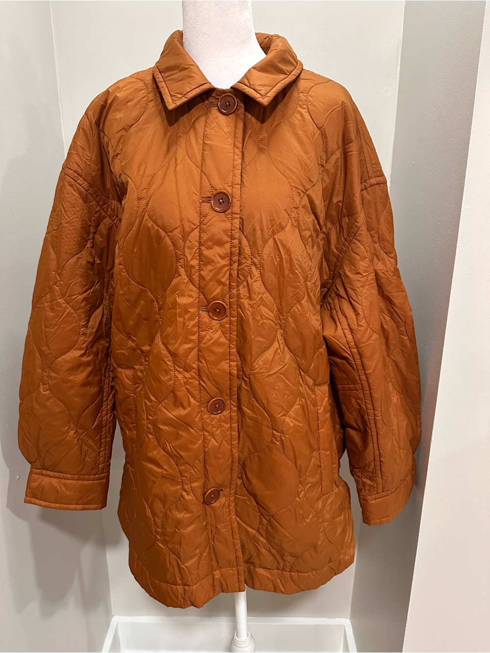Madewell Quilted Puffer Jacket in Rust. Size XL. - Picture 4 of 14